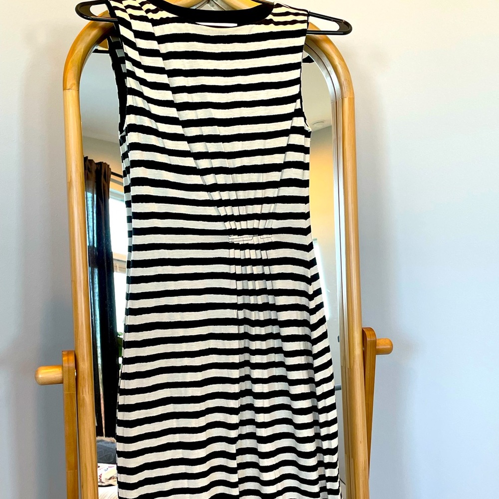 Loft cinched waist detail black striped dress size XS petite